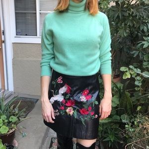 Vintage 60’s light green wool/fur fiber sweater